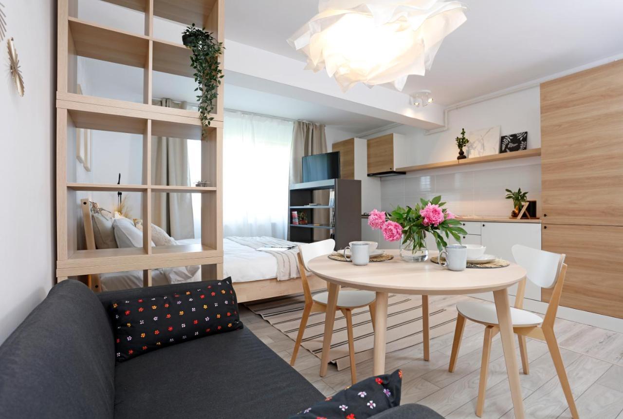 New & Cozy Studio In Ghencea + Netflix Bucharest Exterior photo