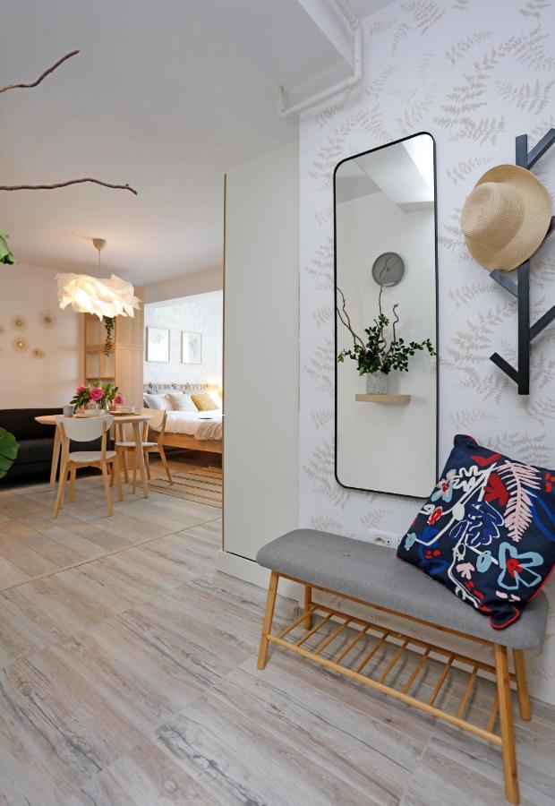 New & Cozy Studio In Ghencea + Netflix Bucharest Exterior photo